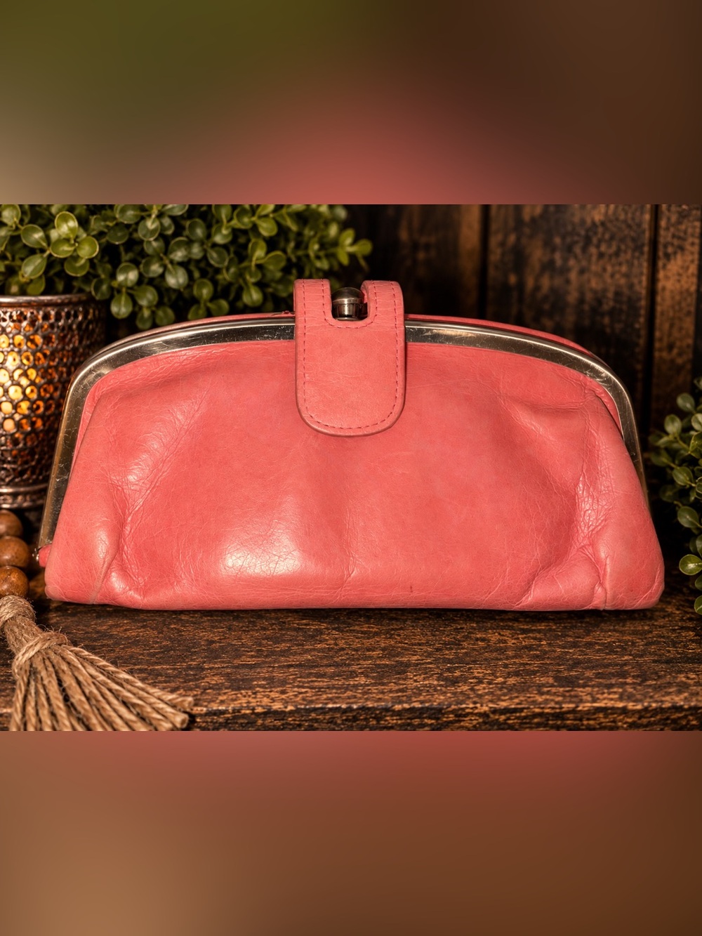 HOBO International Coral Leather Kiss Lock Frame Clutch Wallet Floral Lining